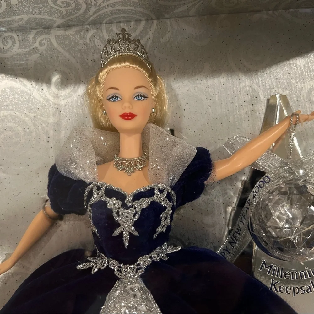 Millenium Princess Barbie Doll Happy New Year 2000 Special Edition New In Box